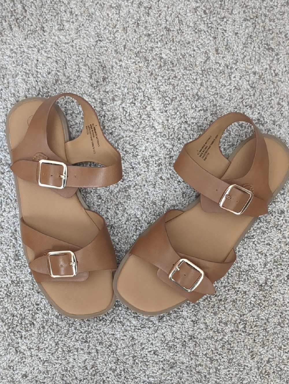 Girl's Cat & Jack Sandals (Size 3)